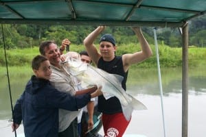 Catching a big snook in the Esquinas River