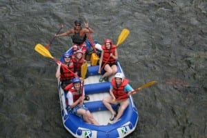 Family-rafting-on-Pejibaye-River-300x200.jpg?width=266