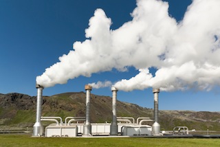 Geothermal energy in Costa Rica, photo by the Tico Times