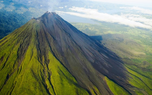 coast-clouds-craters-costa-rican-itinerary