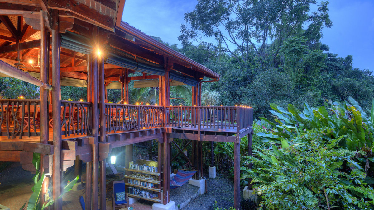 Desire to travel? The Costa Rican Wanderlust winner!