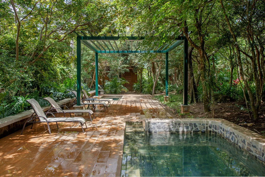 sunshine-adventure-and-authenticity-why-guanacaste-shines-during-costa-ricas-dry-season